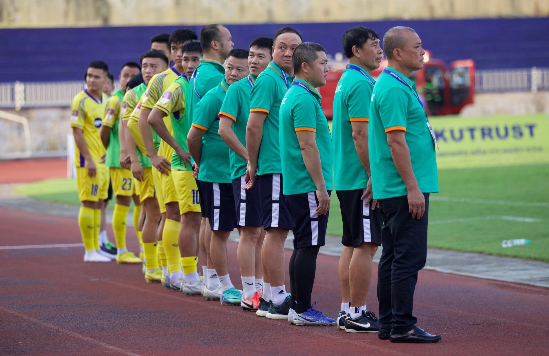 V-League : 7 trận V-League : 7 trận