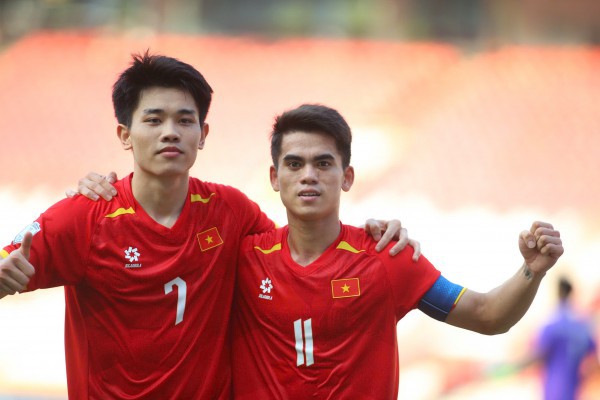 Văn Khang đắt nhất U.23 Việt Nam, sao trẻ Ả Rập Xê Út giá bao nhiêu: Bất ngờ ẩn số Kyrgyzstan Văn Khang đắt nhất U.23 Việt Nam, sao trẻ Ả Rập Xê Út giá bao nhiêu: Bất ngờ ẩn số Kyrgyzstan
