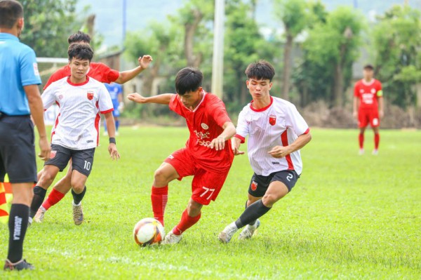 Xác định 8 đội tranh tài ở tứ kết giải U.21 quốc gia 2025: HAGL đứng đầu bảng