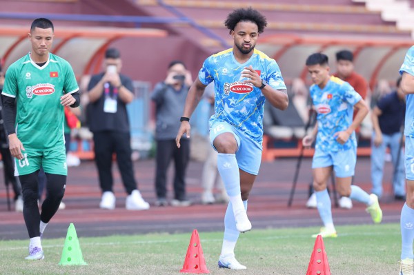 Xuân Son trở lại ấn tượng: Đội tuyển Việt Nam càng thêm mạnh, sẽ thắng Malaysia?