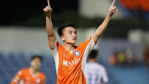 Đà Nẵng và Bình Phước đấu play-off tranh vé V-League: Công Phượng so tài Bùi Tiến Dũng khi nào? Đà Nẵng và Bình Phước đấu play-off tranh vé V-League: Công Phượng so tài Bùi Tiến Dũng khi nào?
