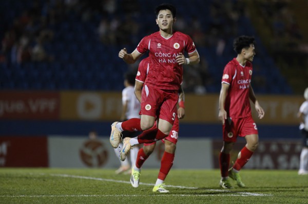 Đình Bắc chạy đà hoàn hảo hướng tới AFF Cup đầu với đội tuyển Việt Nam