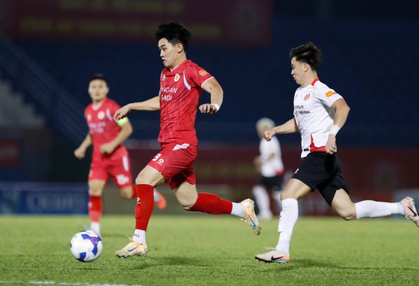 Đình Bắc chạy đà hoàn hảo hướng tới AFF Cup đầu với đội tuyển Việt Nam