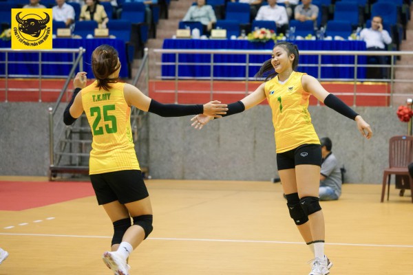 Đội bóng cũ của Thanh Thúy, CLB VTV Bình Điền Long An nhận tin bất ngờ từ AVC