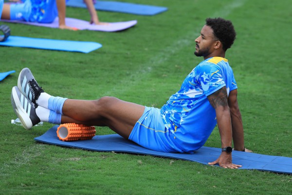 Đội tuyển Việt Nam: Nỗi lo quá ngắn và quá dài