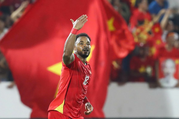 Đội tuyển Việt Nam đá AFF Cup bằng lực lượng nhập tịch mạnh nhất lịch sử