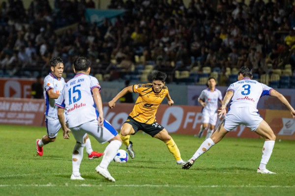 Ông Kim hài lòng với màn khởi đầu như mơ của V-League, cú hích lớn cho U.23 Việt Nam