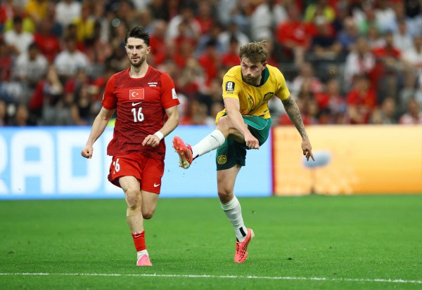Úc phá dớp ngoạn mục tại World Cup, thắng Thổ Nhĩ Kỳ 2-0: Ngôi sao trẻ làm điều cực khó tin