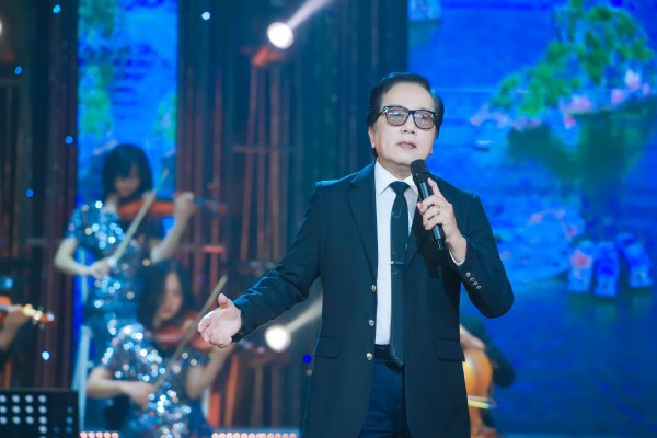 Elvis Phương ra mắt ca khúc mới ở tuổi 81