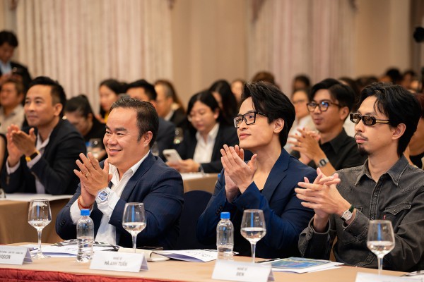 Hà Anh Tuấn, Đen, Quang Hùng Master D biểu diễn giữa lòng di sản Tràng An