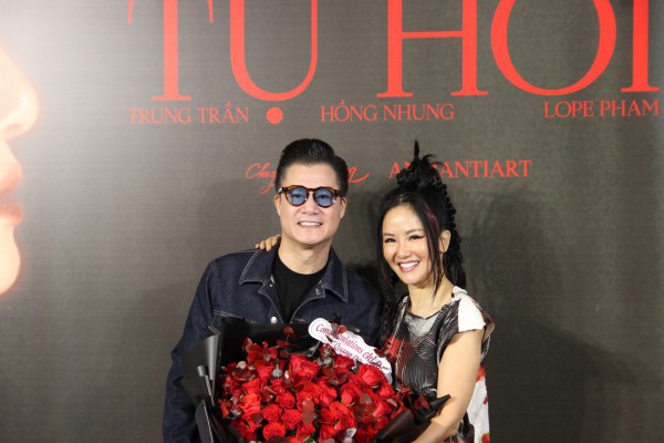 Hồng Nhung: Hồng Nhung: