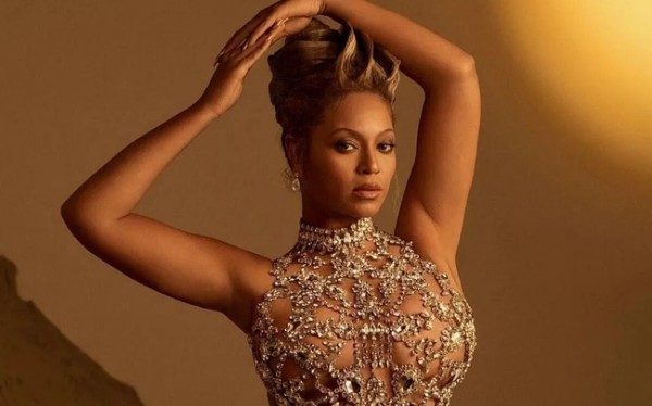 "Renaissance" của Beyoncé được Rolling Stone bình chọn là album xuất sắc nhất năm 2022