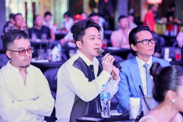 Sau hit 120 triệu view, Anh Quân Idol hát tình ca đất nước