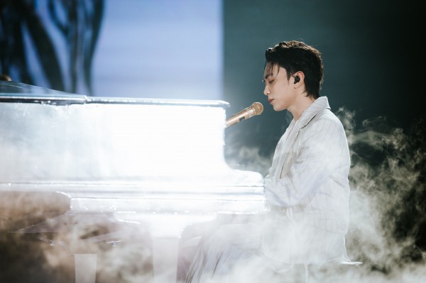 Soobin cháy hết mình trong concert, cùng fan quyên góp hơn 1,2 tỉ đồng cho miền Trung