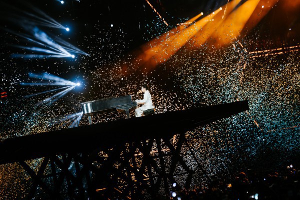 Soobin cháy hết mình trong concert, cùng fan quyên góp hơn 1,2 tỉ đồng cho miền Trung