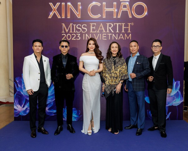 90 thí sinh Miss Earth 2023 ra mắt khán giả Việt Nam, khoe nhan sắc quyến rũ với trang phục dạ hội