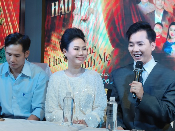 Lê Hậu - học trò Kim Tử Long kể chuyện giữ lửa cải lương bằng liveshow riêng
