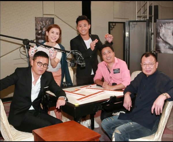 Xa Thi Mạn và loạt nghệ sĩ Hồng Kông bùi ngùi tưởng nhớ Hứa Thiệu Hùng Xa Thi Mạn và loạt nghệ sĩ Hồng Kông bùi ngùi tưởng nhớ Hứa Thiệu Hùng