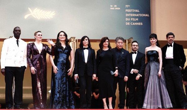 Dàn sao khoe sắc tại bữa tiệc thời trang Liên hoan phim Cannes