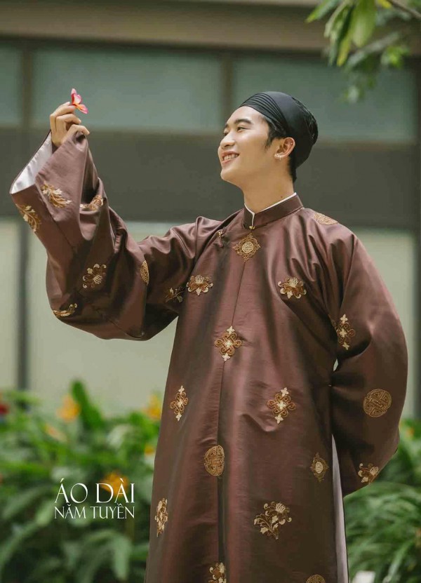 Giữ văn hóa truyền thống trong tà áo dài hiện đại Giữ văn hóa truyền thống trong tà áo dài hiện đại