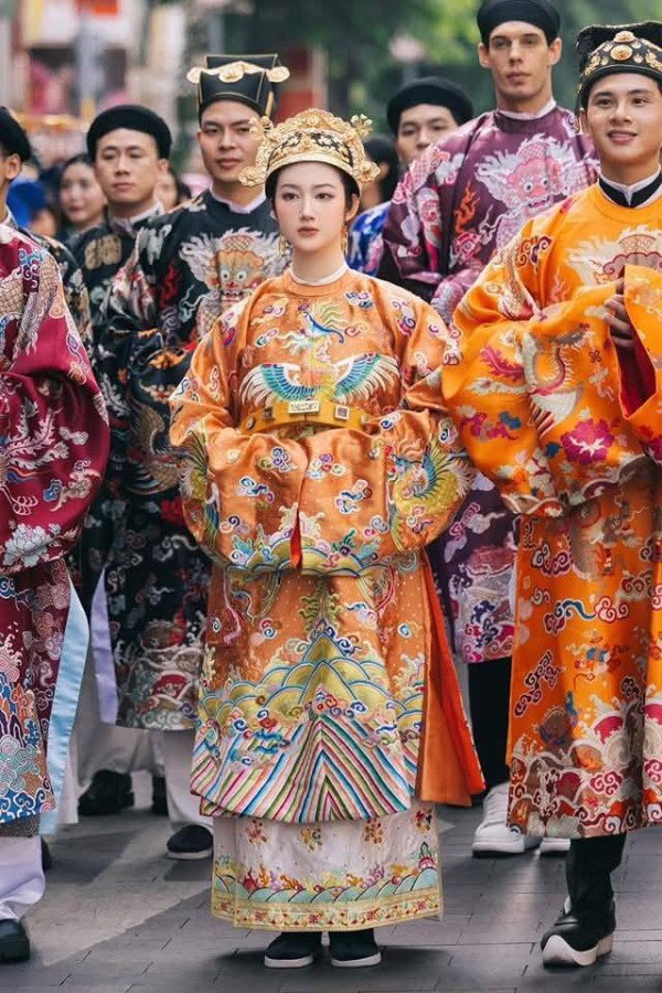 Nở rộ lễ hội thời trang đường phố