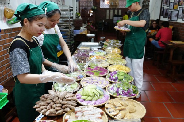Bánh dân gian Nam bộ: Giữ hồn quê, chinh phục giới trẻ