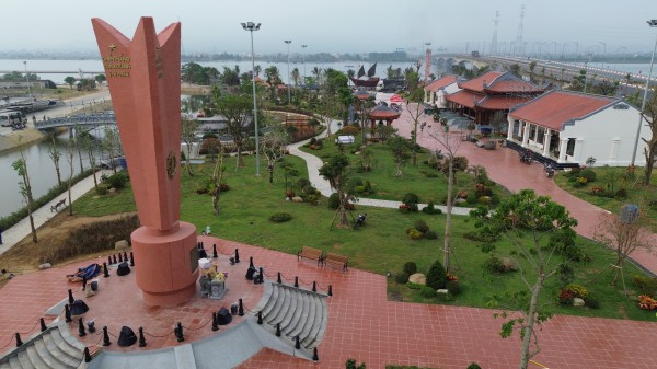 Bến phà Gianh thành công viên tưởng niệm, đánh thức ký ức tàu không số huyền thoại