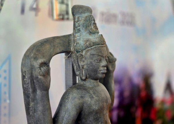 Cận cảnh tượng Avalokitesvara Bắc Bình được công nhận bảo vật quốc gia