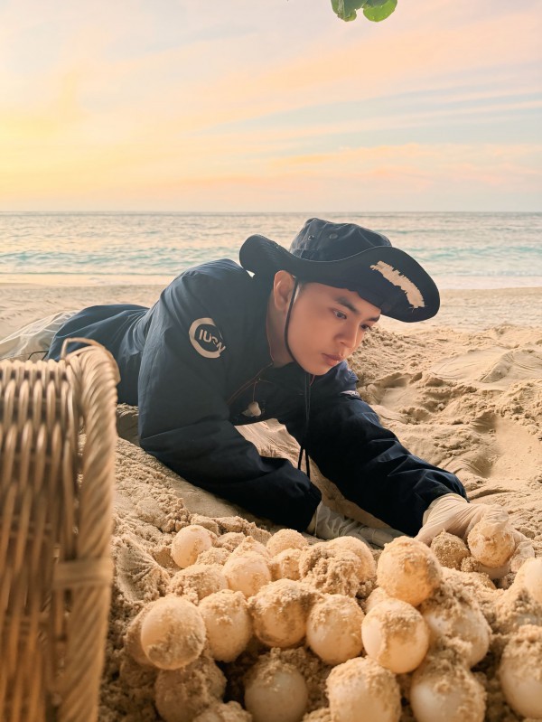 Chạm vào hơi thở đại dương: Hành trình bảo tồn rùa biển của chàng trai Tây Ninh