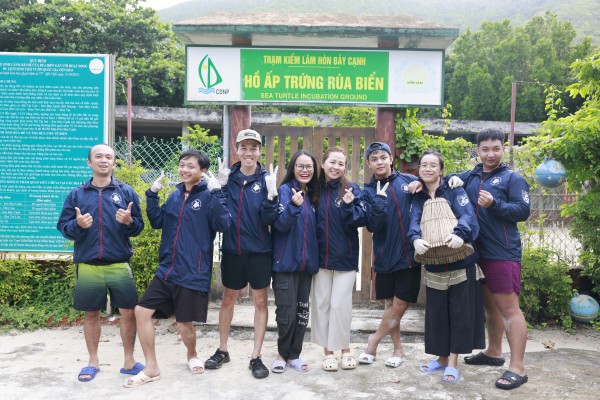 Chạm vào hơi thở đại dương: Hành trình bảo tồn rùa biển của chàng trai Tây Ninh