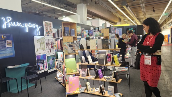 Chuyển dịch mới trong tiệc sách lâu đời nhất thế giới Chuyển dịch mới trong tiệc sách lâu đời nhất thế giới