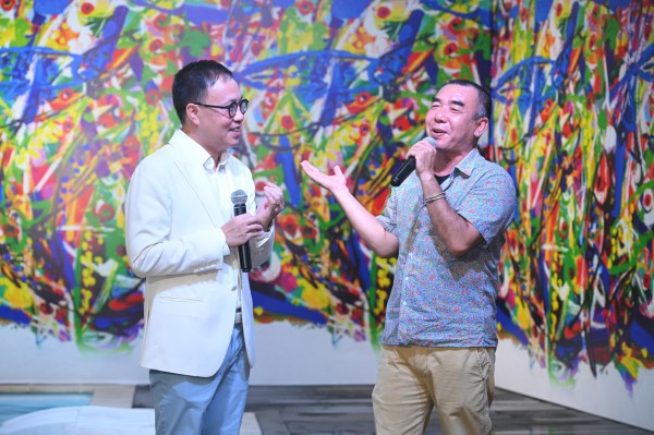 Có gì trong triển lãm ‘Họa cá’ của Đặng Phương Việt?