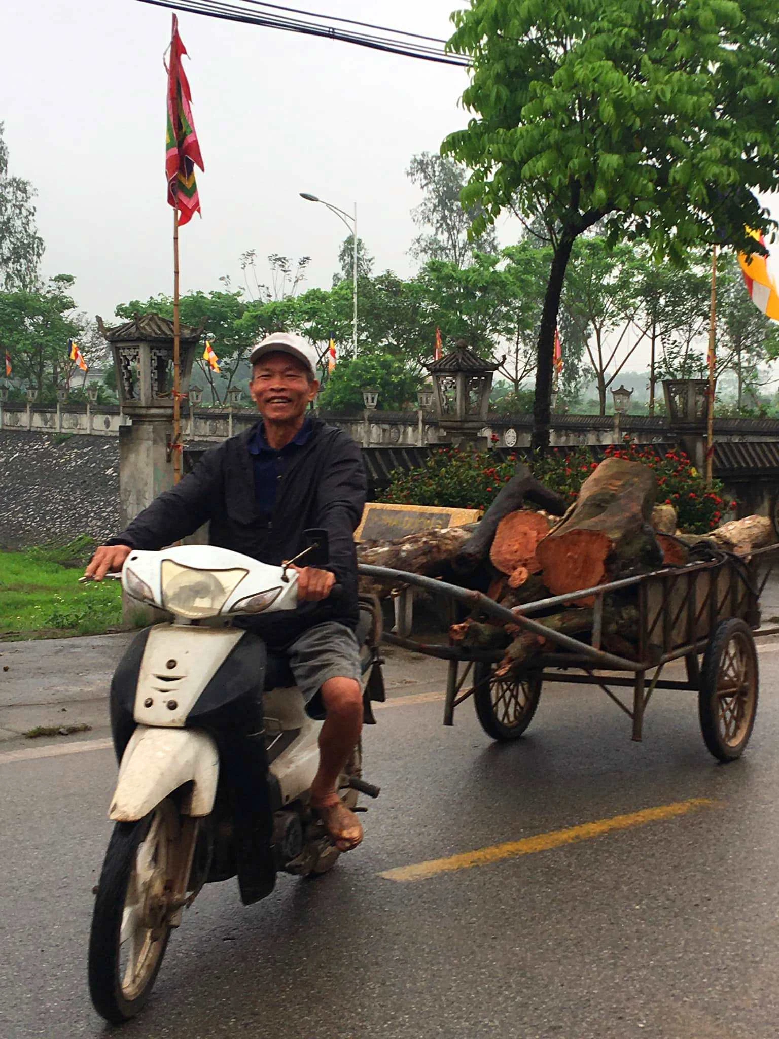 Dân góp gạo thịt gói bánh chưng, bánh giầy 12 tấn dâng Quốc tổ Lạc Long Quân