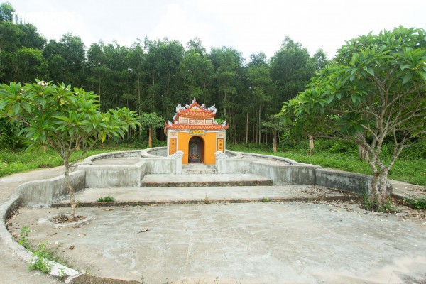 Dấu tích chùa đá Champa trong ngôi chùa hơn 300 tuổi ở Quảng Trị