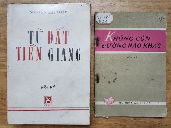 Dệt những sợi vàng: "Cần sách báo hơn lạp sường, bánh quế" Dệt những sợi vàng: "Cần sách báo hơn lạp sường, bánh quế"