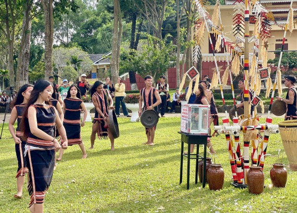 Gia Lai còn hơn 4.500 bộ cồng chiêng