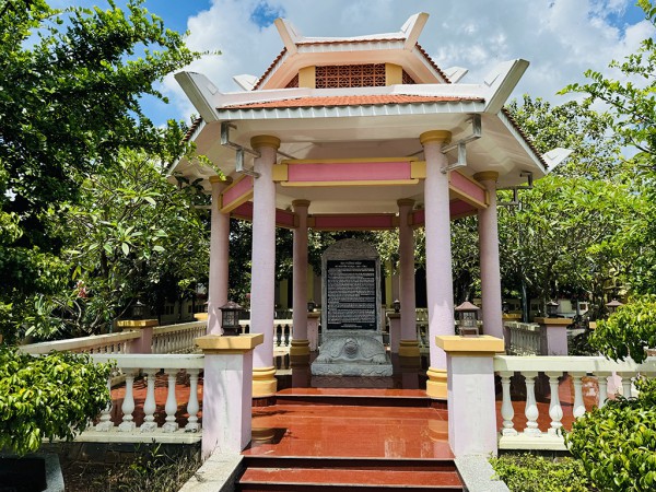Giải mã mộ Bà Rịa Giải mã mộ Bà Rịa