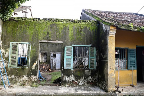 Gỡ nút thắt cấp cứu nhà cổ chờ sập ở Hội An