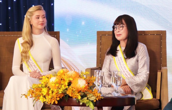 Hoa hậu Yolina Lindquist cùng dàn mỹ nhân Việt làm đại sứ Lễ hội Áo dài TP.HCM