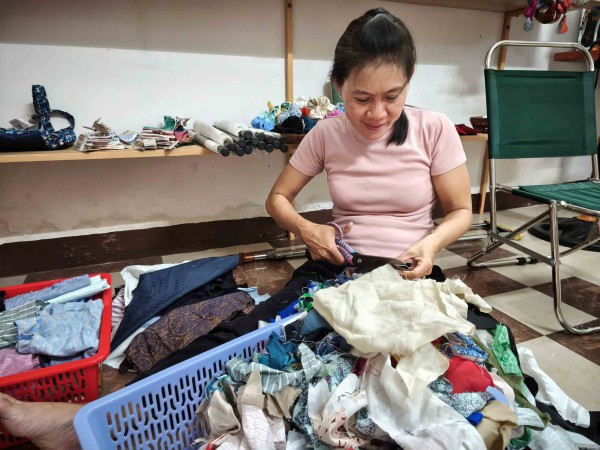 Khi vải vụn hóa thời trang xanh