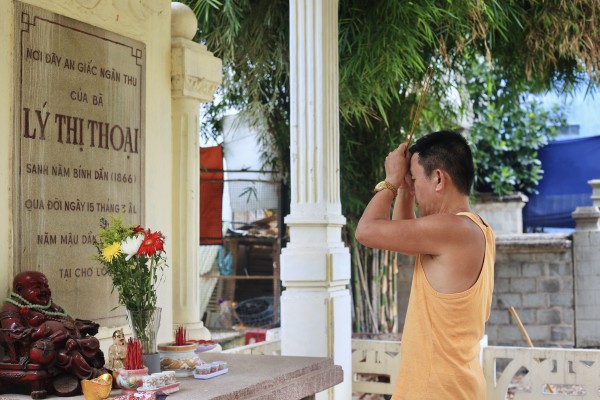 Khu mộ cổ ở TP.HCM: Dấu tích gia tộc đại gia giàu thứ 3 Sài Gòn xưa