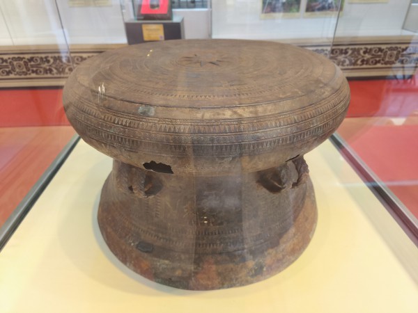 Lần đầu trưng bày bảo vật quốc gia tượng Bồ tát Tara hoàn chỉnh