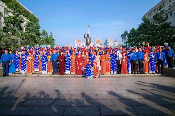 Lễ cưới tập thể của 82 cặp đôi Lễ cưới tập thể của 82 cặp đôi