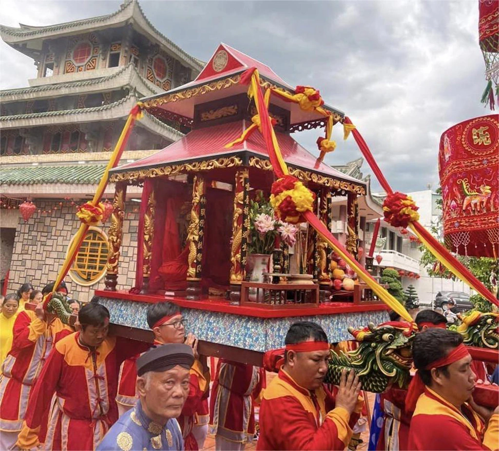 Lễ hội Vía bà Chúa Xứ núi Sam là di sản phi vật thể đại diện nhân loại Lễ hội Vía bà Chúa Xứ núi Sam là di sản phi vật thể đại diện nhân loại