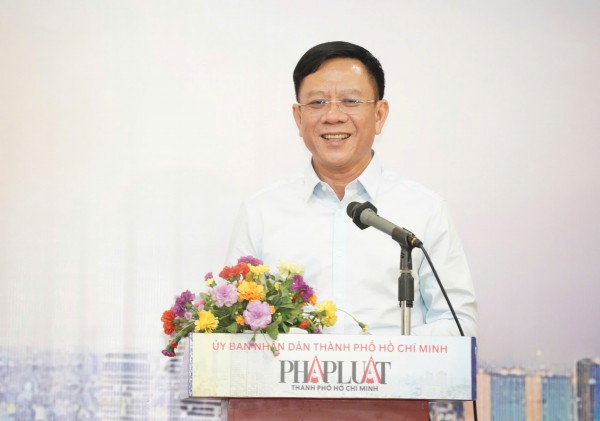 Liên Bỉnh Phát làm đại sứ cuộc thi ảnh 