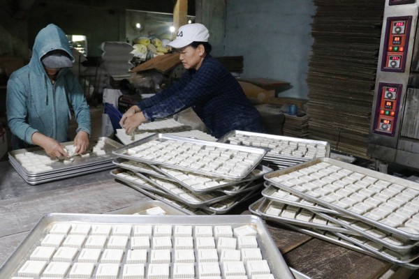 Mùa bánh in bên sông Ly Ly