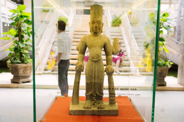 Nghề làm mão, mặt nạ của đồng bào Khmer là di sản văn hóa phi vật thể