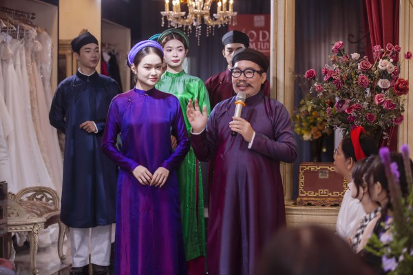 Nghệ nhân Năm Tuyền - người đam mê gìn giữ áo dài ngũ thân