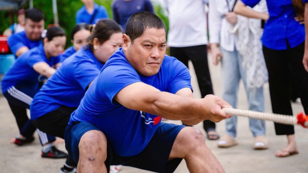 Người dân Cà Mau tri ân Quốc tổ, hướng về cội nguồn dân tộc Người dân Cà Mau tri ân Quốc tổ, hướng về cội nguồn dân tộc