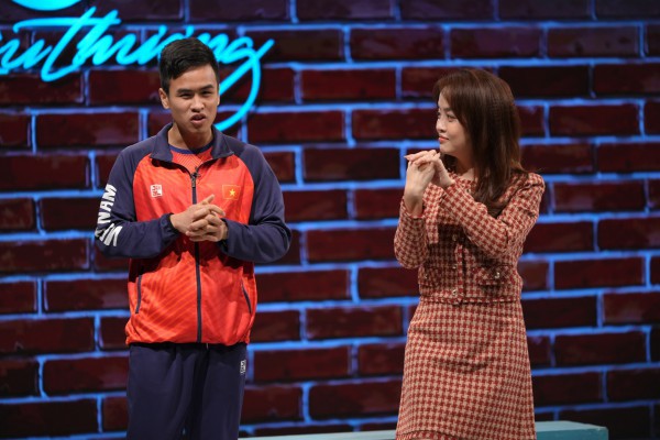 Người khiếm thị Việt Nam đầu tiên chinh phục đường đua marathon